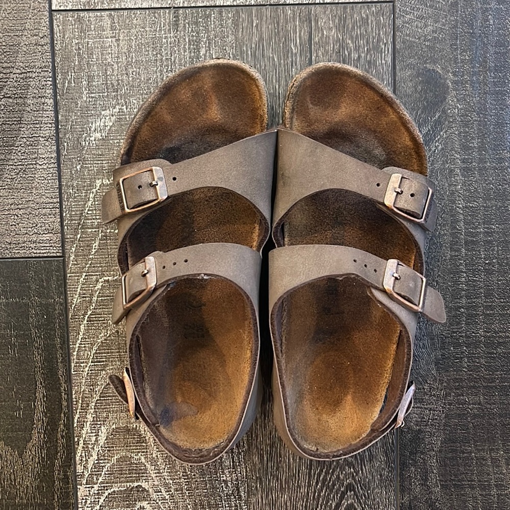 Birkenstock ‘Roma’ Sandals Big Kids